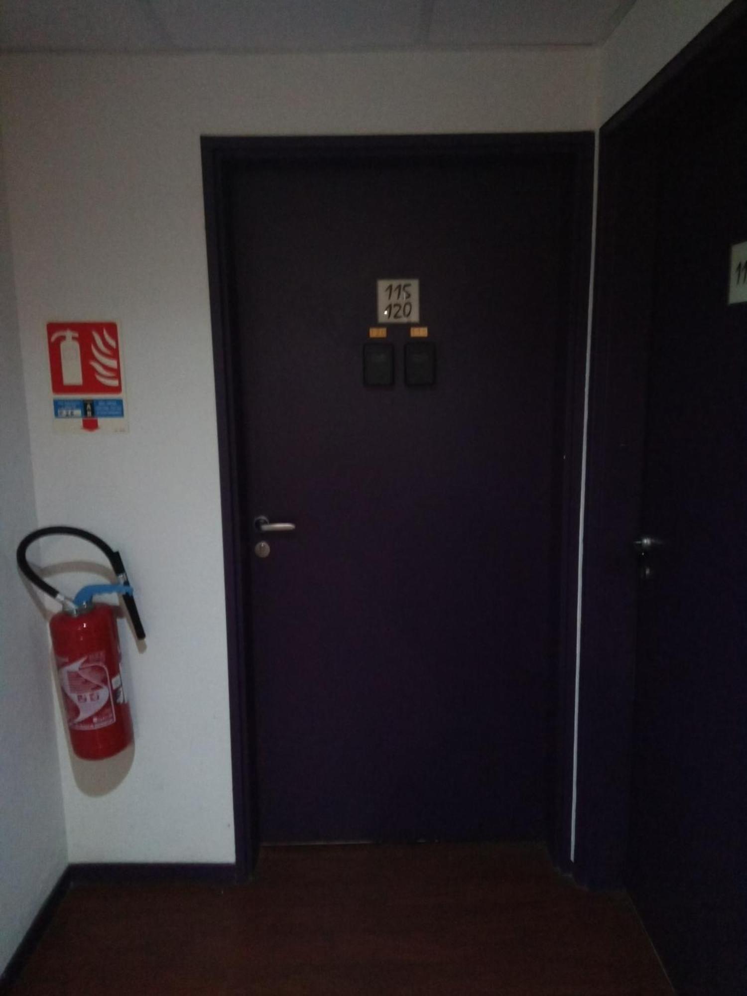 Agreable Studio Familial A Lourdes, Proche Gare Ngoại thất bức ảnh