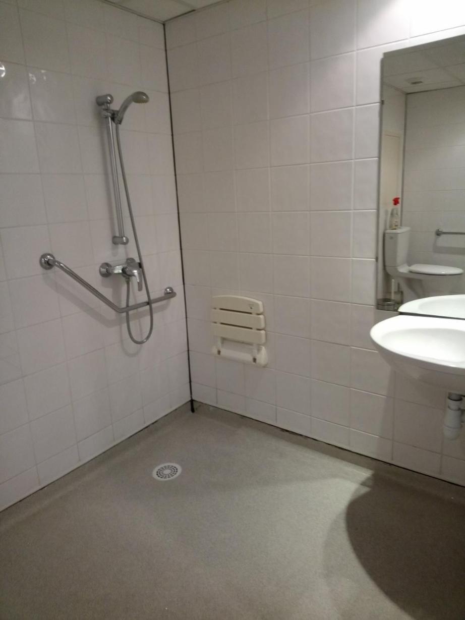 Agreable Studio Familial A Lourdes, Proche Gare Ngoại thất bức ảnh
