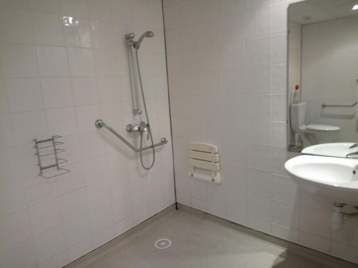 Agreable Studio Familial A Lourdes, Proche Gare Ngoại thất bức ảnh