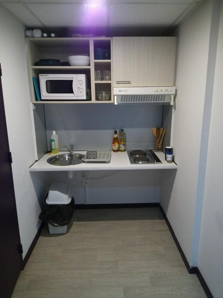 Agreable Studio Familial A Lourdes, Proche Gare Ngoại thất bức ảnh